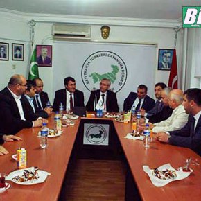 Υπό τη σημαία της…«Ανεξάρτητης Δυτικής&nbsp;Θράκης»!