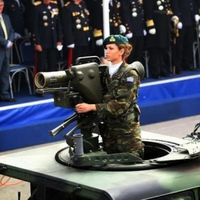 Ποιά ειναι η Ανθυπολοχαγός των Καταδρομών που »τρέλανε» τους Γερμανούς&nbsp;;