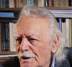 251 ΓΝΑ: Δεν εμπνέει ανησυχία η υγεία του Μανόλη&nbsp;Γλέζου