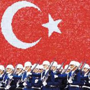 Αμιγώς επαγγελματικές ένοπλες δυνάμεις για την&nbsp;Τουρκία