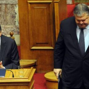 Απορρίφθηκε με 153 ψήφους η πρόταση δυσπιστίας αλλά απενεργοποιήθηκε η «βόμβα» των&nbsp;υποβρυχίων