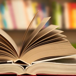 ΓΙΑ ΑΥΤΟ ΜΑΣ ΘΕΛΟΥΝ ΣΤΟΥΡΝΟΥΣ ΚΑΙ ΝΑ ΒΛΕΠΟΥΜΕ ΤΗΛΕΟΡΑΣΗ   Η ανάγνωση ενός βιβλίου προκαλεί έκρηξη στο&nbsp;μυαλό