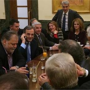 Εμφάνιση – έκπληξη Σαμαρά στο καφενείο της Βουλής: Τι είπε στους βουλευτές της&nbsp;ΝΔ