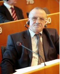 Βούλγαρος Ευρωβουλευτής: Οι Τούρκοι πρέπει να πάρουν ένα μάθημα αντί να&nbsp;προδικάζουν