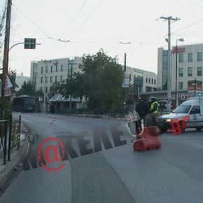 ΝΕΩΤΕΡΕΣ ΠΛΗΡΟΦΟΡΙΕΣ: ΜΕ ΔΥΟ ΚΑΛΑΣΝΙΚΟΦ ΚΑΙ 30 ΣΦΑΙΡΕΣ ΣΕ ΚΑΘΕ ΓΕΜΙΣΤΗΡΑ ΓΑΖΩΣΑΝ ΤΟ ΣΠΙΤΙ ΤΟΥ ΓΕΡΜΑΝΟΥ ΠΡΕΣΒΗ ΟΙ ΑΓΝΩΣΤΟΙ&nbsp;“ΚΑΤΑΔΡΟΜΕΙΣ”-