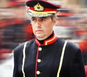 ΣΟΚ: ΤΙΝΑΞΕ ΤΑ ΜΥΑΛΑ ΤΟΥ ΣΤΟΝ ΑΕΡΑ Ο ΑΡΧΙΜΟΥΣΙΚΟΣ ΚΑΙ ΜΑΕΣΤΡΟΣ ΤΗΣ ΦΙΛΑΡΜΟΝΙΚΗΣ ΤΟΥ ΔΗΜΟΥ&nbsp;ΧΙΟΥ