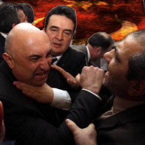 Έπεσε ξύλο στην τουρκική&nbsp;Βουλή