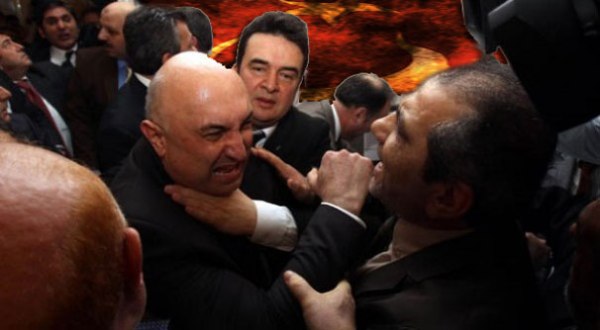 AAAτουρκικό-κοινοβούλιο-ξύλο-600x331