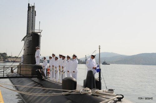 τελετή υποστολής σημαίας του Υ/Β ΓΛΑΥΚΟΣ