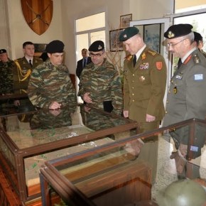 ΕΠΙΣΚΕΨΗ ΑΡΧΗΓΟΥ ΕΝΟΠΛΩΝ ΔΥΝΑΜΕΩΝ ΛΙΘΟΥΑΝΙΑΣ ΣΤΟ&nbsp;ΚΕΤΘ