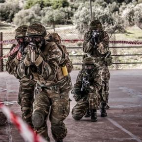 Οι Ευέλπιδες εκπαιδεύονται!