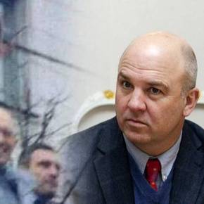 Γιατί «σφυρίζουν αδιάφορα» ΗΠΑ, Μούιζνιεκς και AJC στη νεοναζιστική κυβέρνηση της&nbsp;Ουκρανίας;