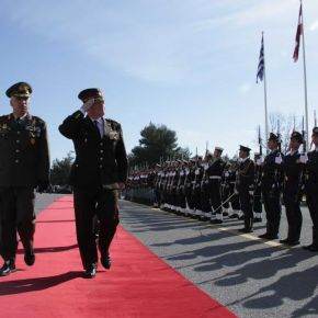 Με τιμές ο Α/ΓΕΕΘΑ της Λετονίας στην&nbsp;Αθήνα