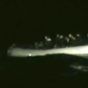 Θρίλερ στο Αιγαίο με 43 μετανάστες – Βίντεο με την επιχείρηση&nbsp;διάσωσης