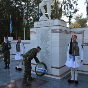 Ένα δάφνινο Στεφάνι στους Πεσόντες της ΕΛΔΥΚ απο τον&nbsp;Α/ΓΕΣ
