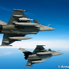 Στο παιχνίδι εναντίον της Ρωσίας μπαίνει με μαχητικά και η Γαλλία του&nbsp;Ολάντ