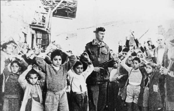 d705ccea29d2466d62def7e25543d707_XL