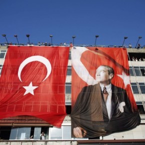 Η «Φωνή της Τουρκίας» σε 37&nbsp;γλώσσες