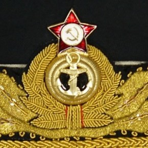 Ποιος είναι ο «κόκκινος ναύαρχος» υποψήφιος στο ευρωψηφοδέλτιο του&nbsp;ΚΚΕ;