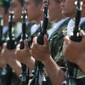 Σήμερα γιορτάζει ο Ελληνικός στρατός – Ένα ΒΙΝΤΕΟ που θα σας κάνει να&nbsp;ανατριχιάσετε