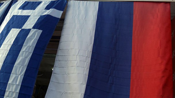 AAArussia-greece-flags