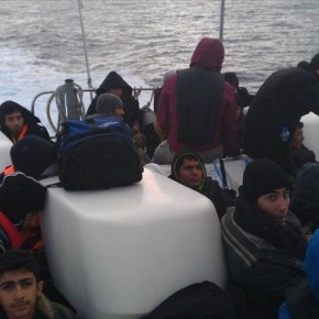 Επιχείρηση διάσωσης μεταναστών ανοιχτά της Σάμου – δύο&nbsp;νεκροί.