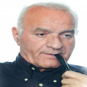 Ο κορυφαίος Έλληνας καρδιοχειρουργός Βασίλειος Χαλβατζούλης στο ευρωψηφοδέλτιο της Χρυσής&nbsp;Αυγής