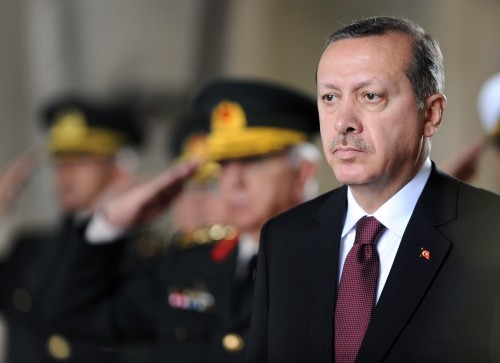 ERDOGAN-APEILES02-23DECEMBER2013-500x363