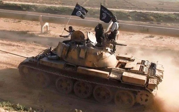 me-katalipsi-tis-konstantinoupolis-apeilei-i-isil