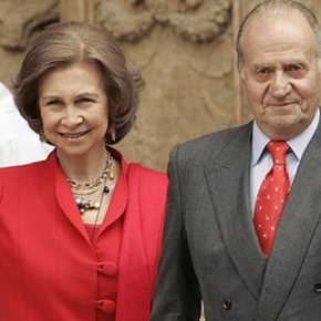 Ισόβιοι οι βασιλικοί τίτλοι για Χουάν Κάρλος και Σοφία στην&nbsp;Ισπανία