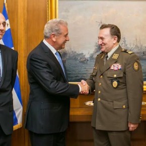 Συνάντηση ΥΕΘΑ Δημήτρη Αβραμόπουλου με τον Αρχηγό Ενόπλων Δυνάμεων της Δημοκρατίας της Κροατίας&nbsp;-φωτο