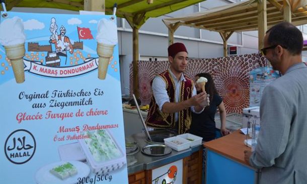 53b8f8c632dc9f0cf027f2fe