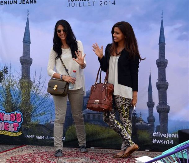 53b8f8c732dc9f0cf027f308