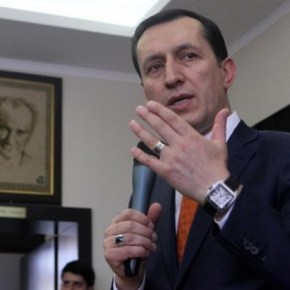 Προκαλεί από τη Θράκη ο Τούρκος αντιπρόεδρος που ζητά «το δίκιο των αδελφών&nbsp;του»