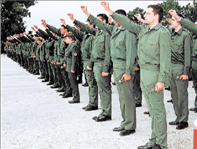 ΝΕΑΝΙΚΗ ΜΕΤΑΝΑΣΤΕΥΣΗ ΚΑΙ ΕΝΟΠΛΕΣ ΔΥΝΑΜΕΙΣ&nbsp;…