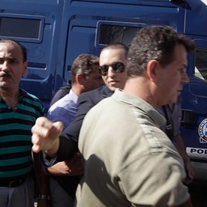 BINTEO: ΔΕΙΤΕ πλάνα από την ορκωμοσία του Ηλία&nbsp;Κασιδιάρη