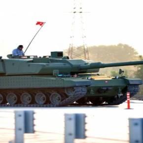 ΠΩΣ Η ΤΟΥΡΚΙΑ ΔΗΜΙΟΥΡΓΗΣΕ ΠΑΝΙΣΧΥΡΕΣ ΤΕΘΩΡΑΚΙΣΜΕΝΕΣ ΤΑΞΙΑΡΧΙΕΣO Ελληνικός Στρατός προσπαθεί να προετοιμαστεί για την έλευση του Altay στην&nbsp;Α.Θράκη