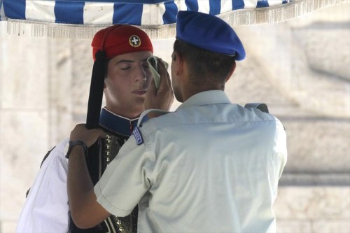 kausonas-stin-athina