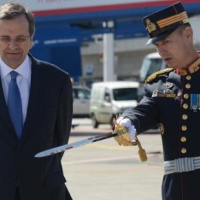 «Σε βάθος 15ετίας η «ρήτρα αξιόμαχου» λέει η κυβέρνηση που βάζει «μπροστά» τον&nbsp;Σαμαρά