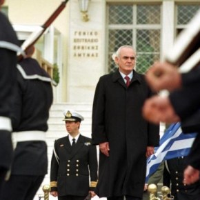 Ο Άκης επέστρεψε στο&nbsp;ΥΠΕΘΑ!