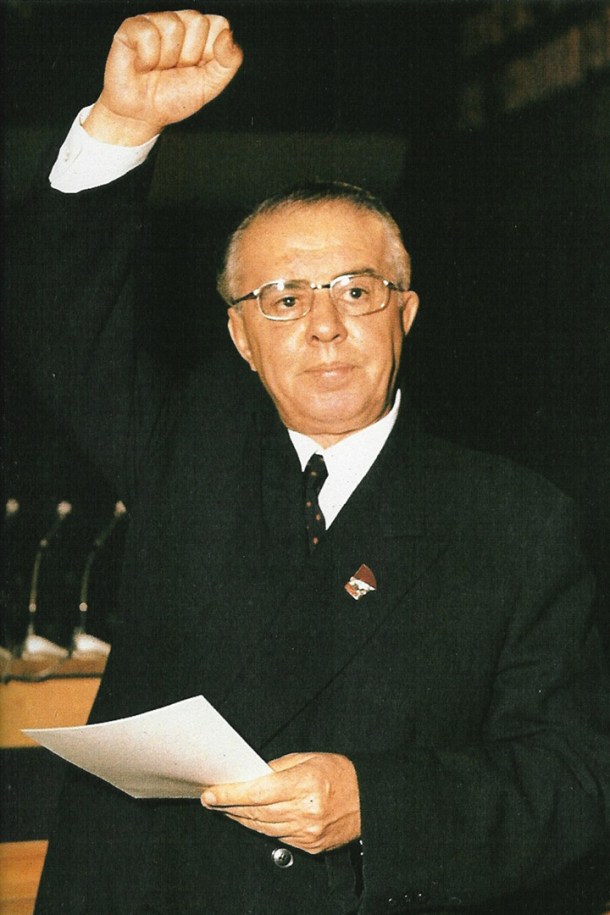 enver_hoxha_1971_6th_congress_pla