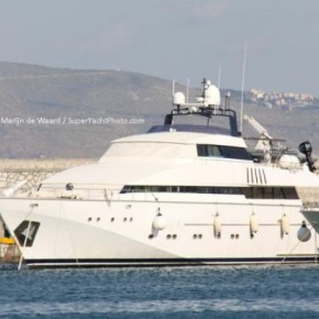 Το ΠΝ απέκτησε πολυτελή θαλαμηγό! Από ποιον την πήρε και τι θα την&nbsp;κάνει