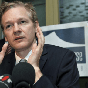 Τζούλιαν Ασάνζ: « Η Google και η NSA είναι ουσιαστικά η ίδια&nbsp;επιχείρηση»