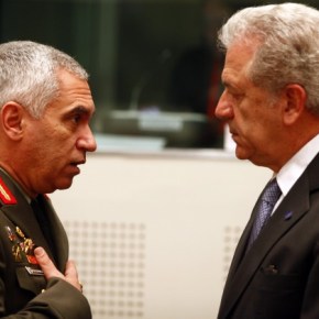 «ΛΥΝΕΙ ΤΑ ΑΛΥΤΑ» ΚΑΙ ΔΙΝΕΙ ΠΡΟΟΠΤΙΚΗ ΣΤΗΝ ΑΣΦΑΛΕΙΑ ΤΗΣ ΧΩΡΑΣ Νομοσχέδιο-τομή για εξοπλισμούς και θητεία Αρχηγών Γενικών&nbsp;Επιτελείων