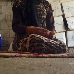 Η σπαρακτική κραυγή μιας Γεζίντι: Βομβαρδίστε το πορνείο! Με έχουν βιάσει 30 φορές και δεν είναι καν&nbsp;μεσημέρι…