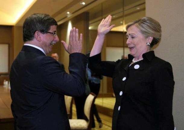 Davutoğlu_Clinton_çak