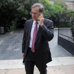 «Εκλεισε» το προσχέδιο του νέου προϋπολογισμού χωρίς νέα μέτρα «ΠΟΛΥ ΚΟΝΤΑ ΣΤΟ 3% ΤΟΥ ΑΕΠ ΤΟ ΠΡΩΤΟΓΕΝΕΣ ΠΛΕΟΝΑΣΜΑ ΓΙΑ ΤΟ&nbsp;2015»