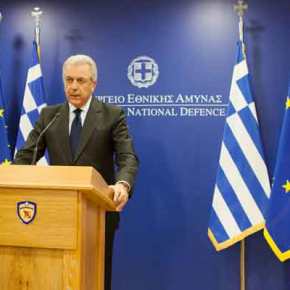 Ελλάδα- Κύπρος: Ακυβέρνητα σκάφη εν μέσω&nbsp;καταιγίδας