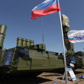 Η ΠΛΕΟΝ ΣΗΜΑΝΤΙΚΗ ΕΞΕΛΙΞΗ ΣΤΗΝ Α.ΜΕΣΟΓΕΙΟ ΚΑΙ Μ.ΑΝΑΤΟΛΗ Αφωνοι Αγκυρα και Ουάσιγκτον από την αιφνιδιαστική άφιξη των ρωσικών πυραύλων S-300VM4/Antey-2500 στην&nbsp;Αίγυπτο