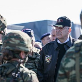 Η πρώτη άσκηση του Δένδια ως ΥΕΘΑ –&nbsp;ΒΙΝΤΕΟ